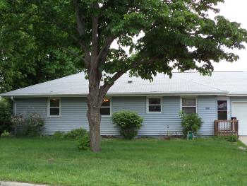 CLA 869 Des Moines Drive